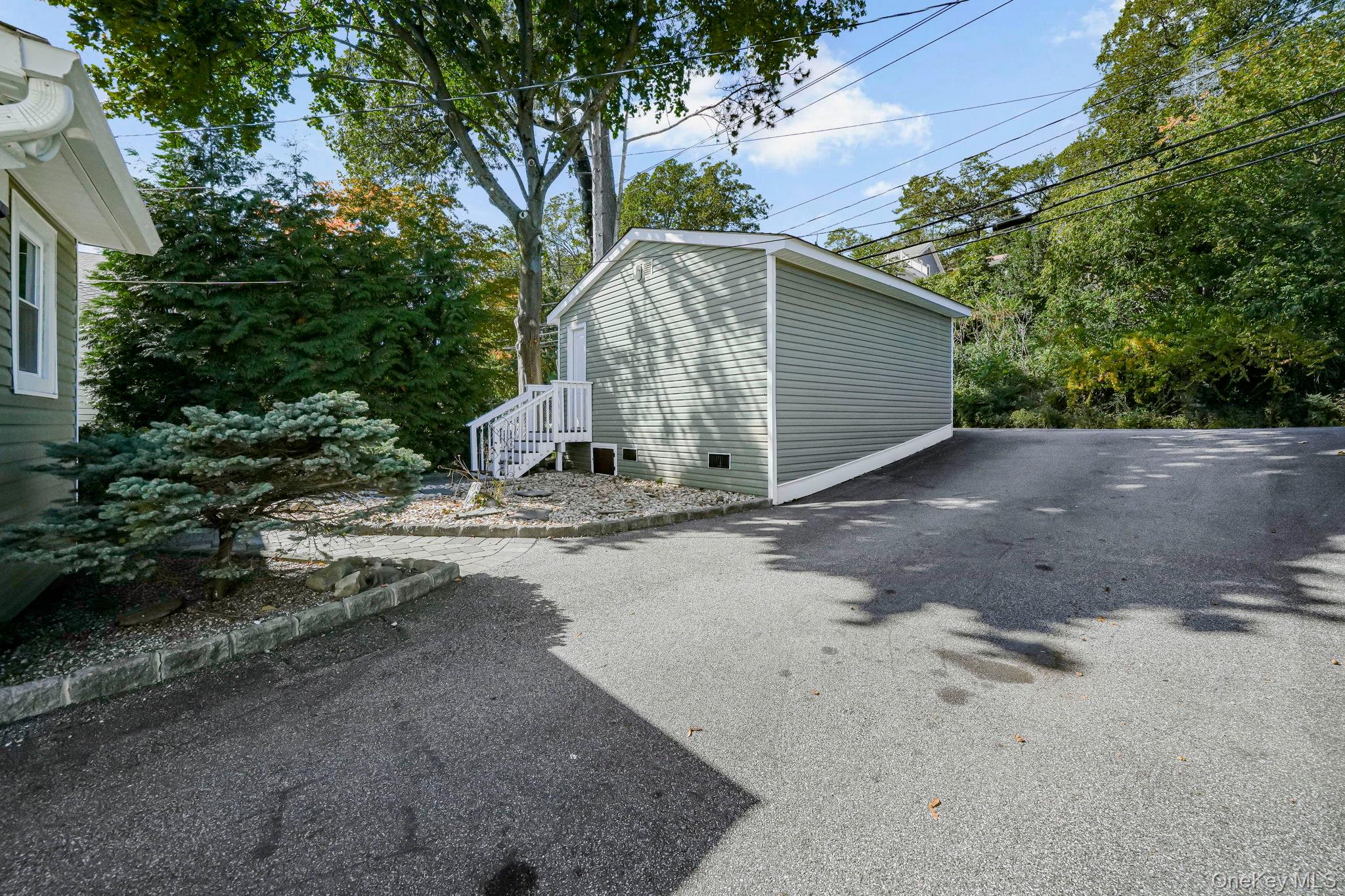 #5 photo, 416 Jersey Avenue, Greenwood Lake , NY 10925