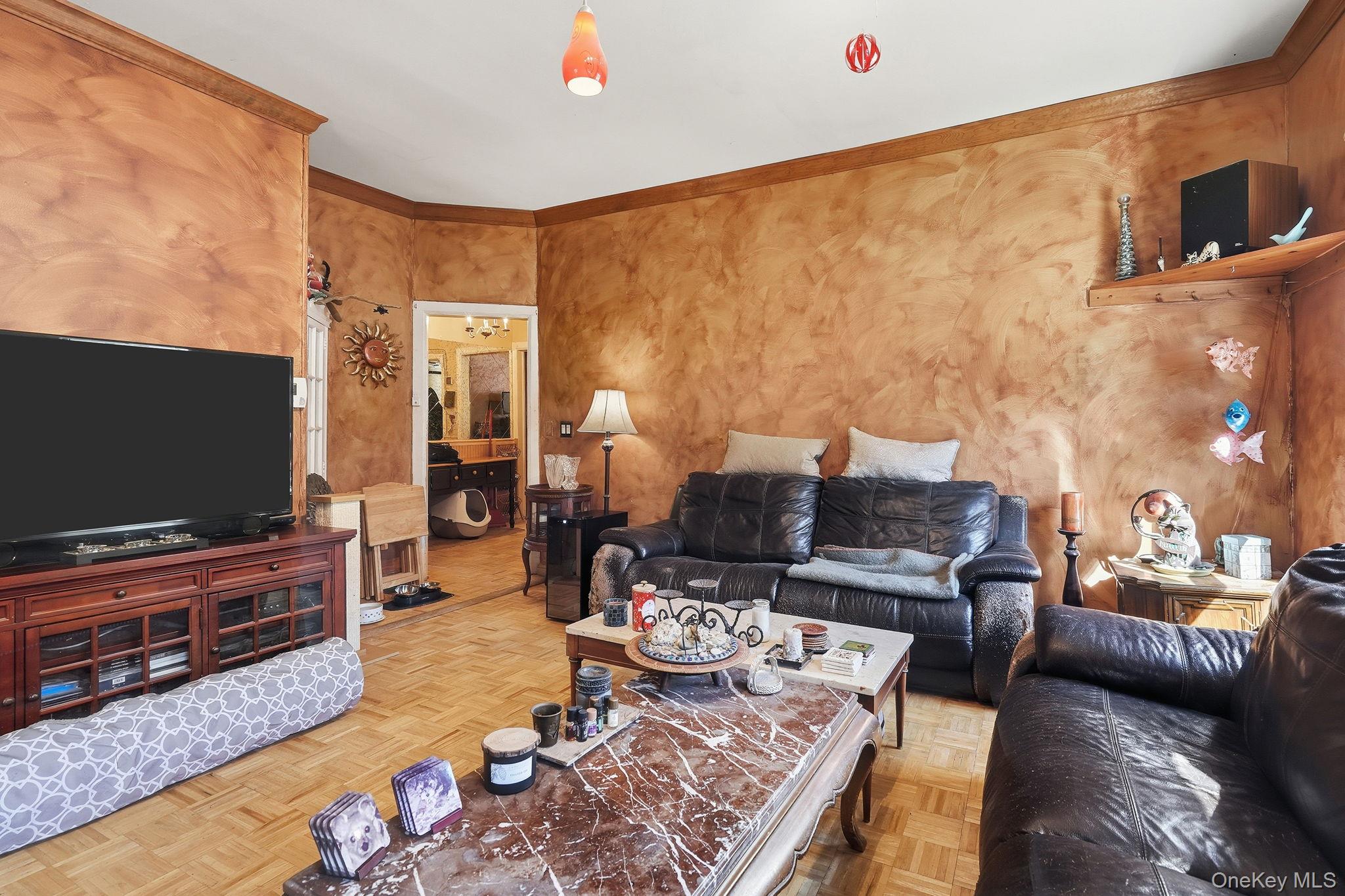 #15 photo, 124 W Lincoln Avenue, Mount Vernon , NY 10550