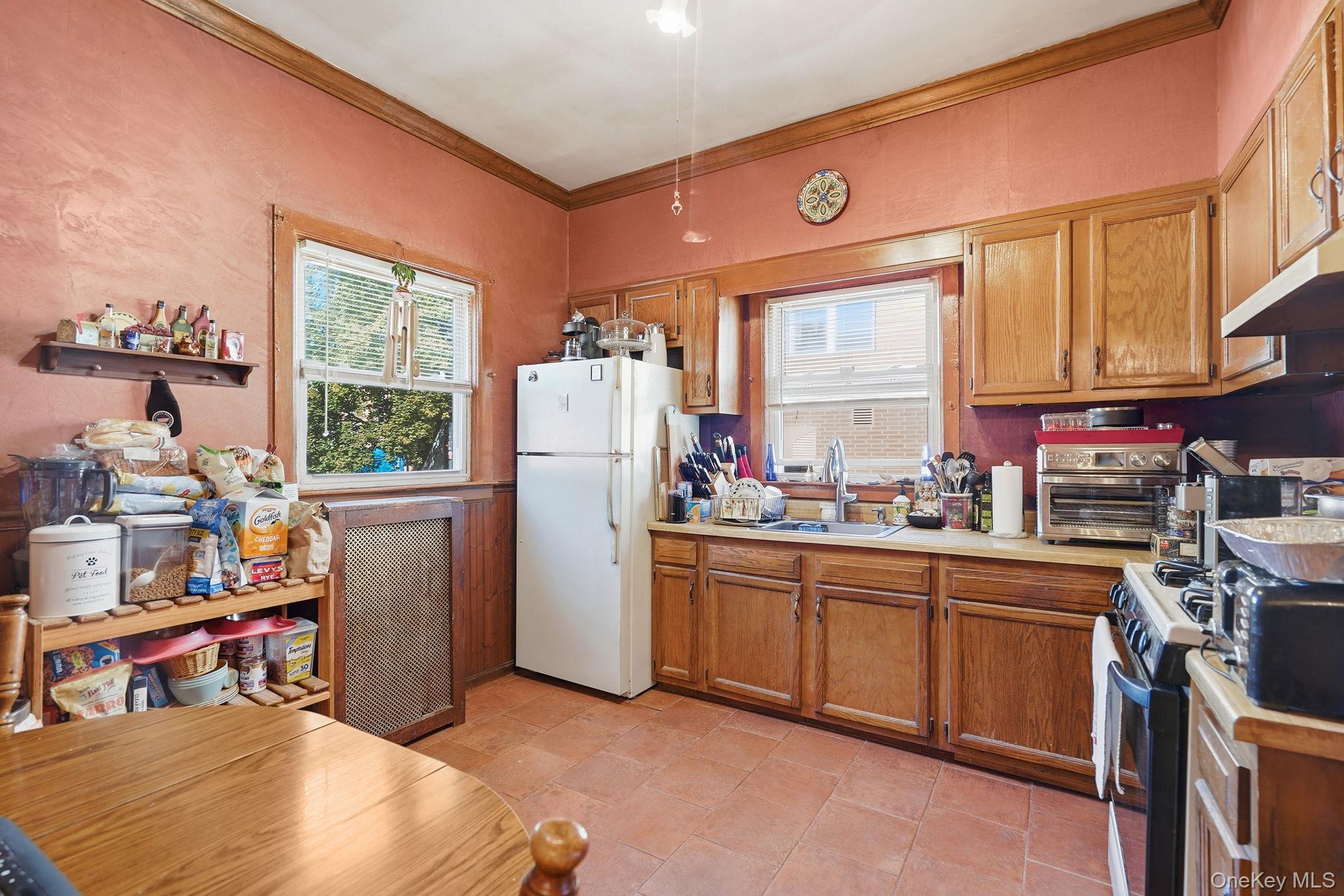 #16 photo, 124 W Lincoln Avenue, Mount Vernon , NY 10550