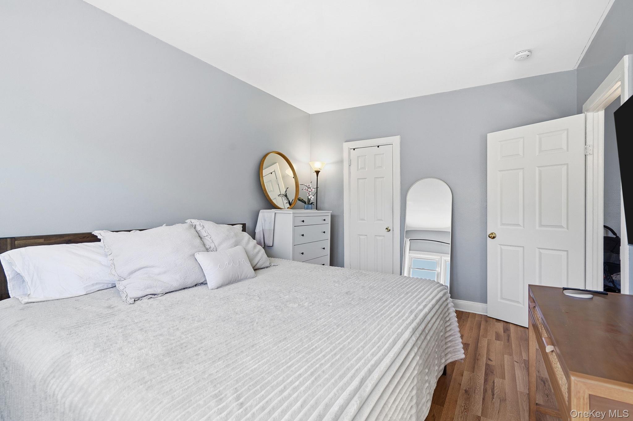 #7 photo, 124 W Lincoln Avenue, Mount Vernon , NY 10550