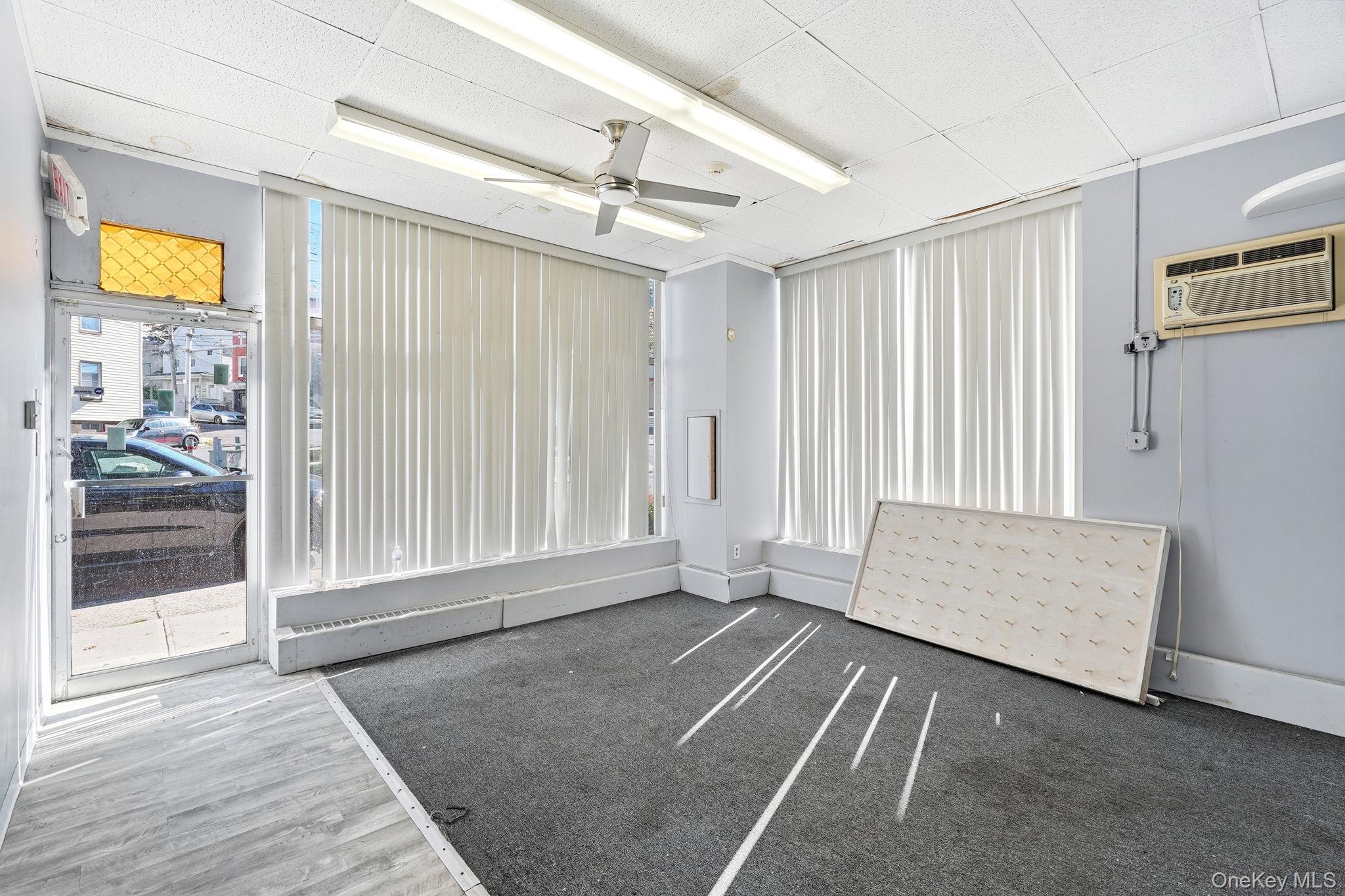 #12 photo, 124-128 W Lincoln Avenue, Mount Vernon , NY 10550