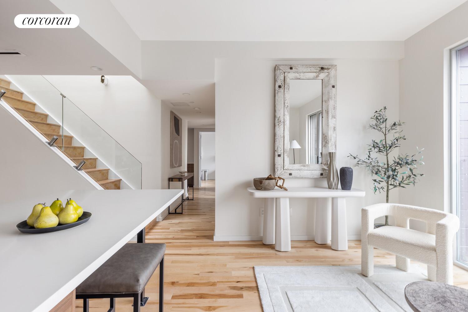 #4 photo, Brooklyn, Bushwick , NY 11221