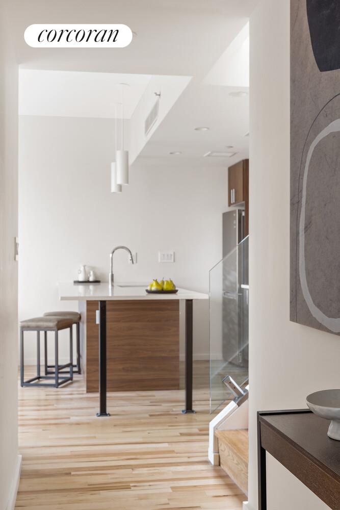 #7 photo, Brooklyn, Bushwick , NY 11221