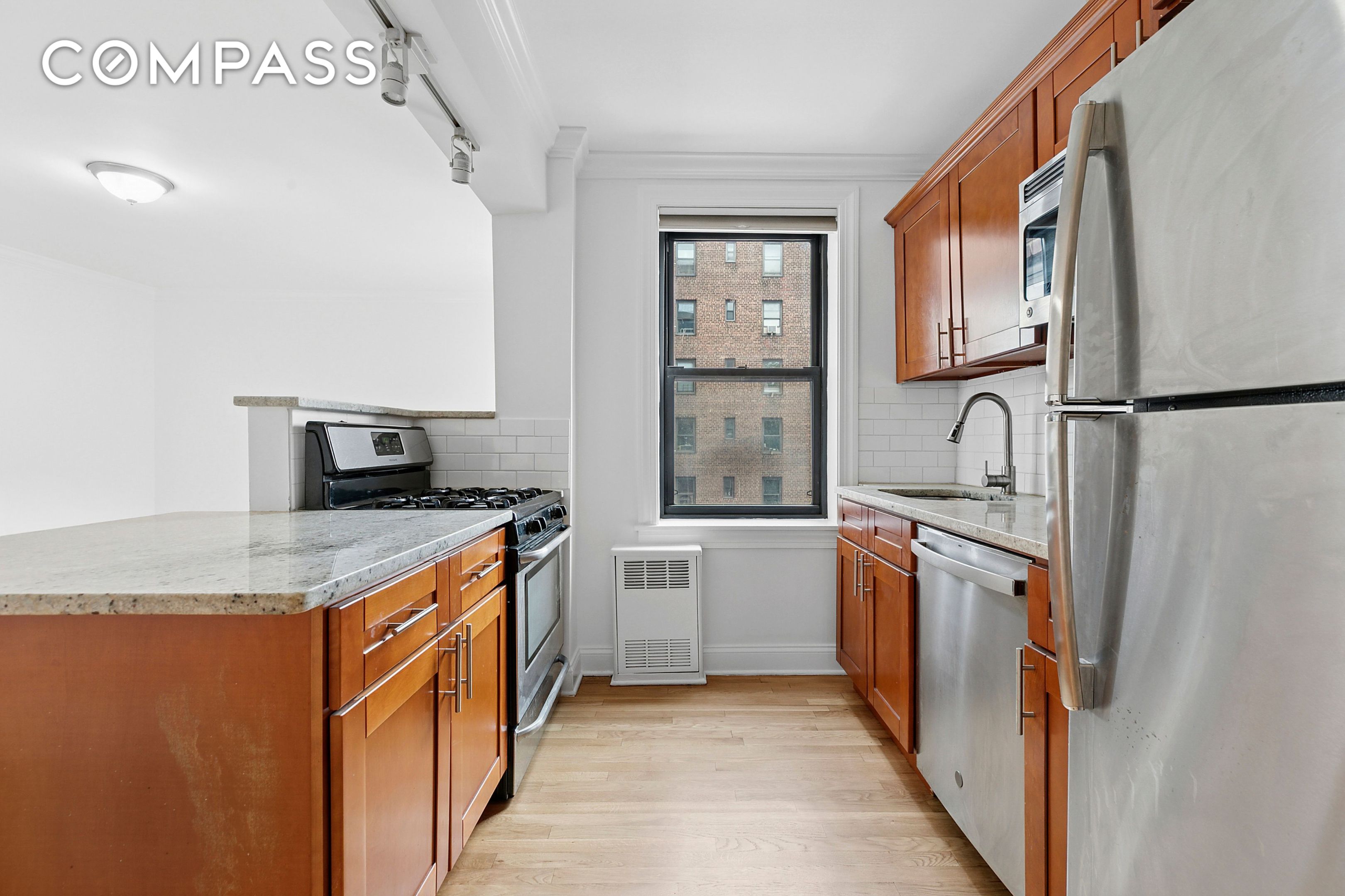 #2 photo, 4501 Broadway, Hudson Heights , NY 10040