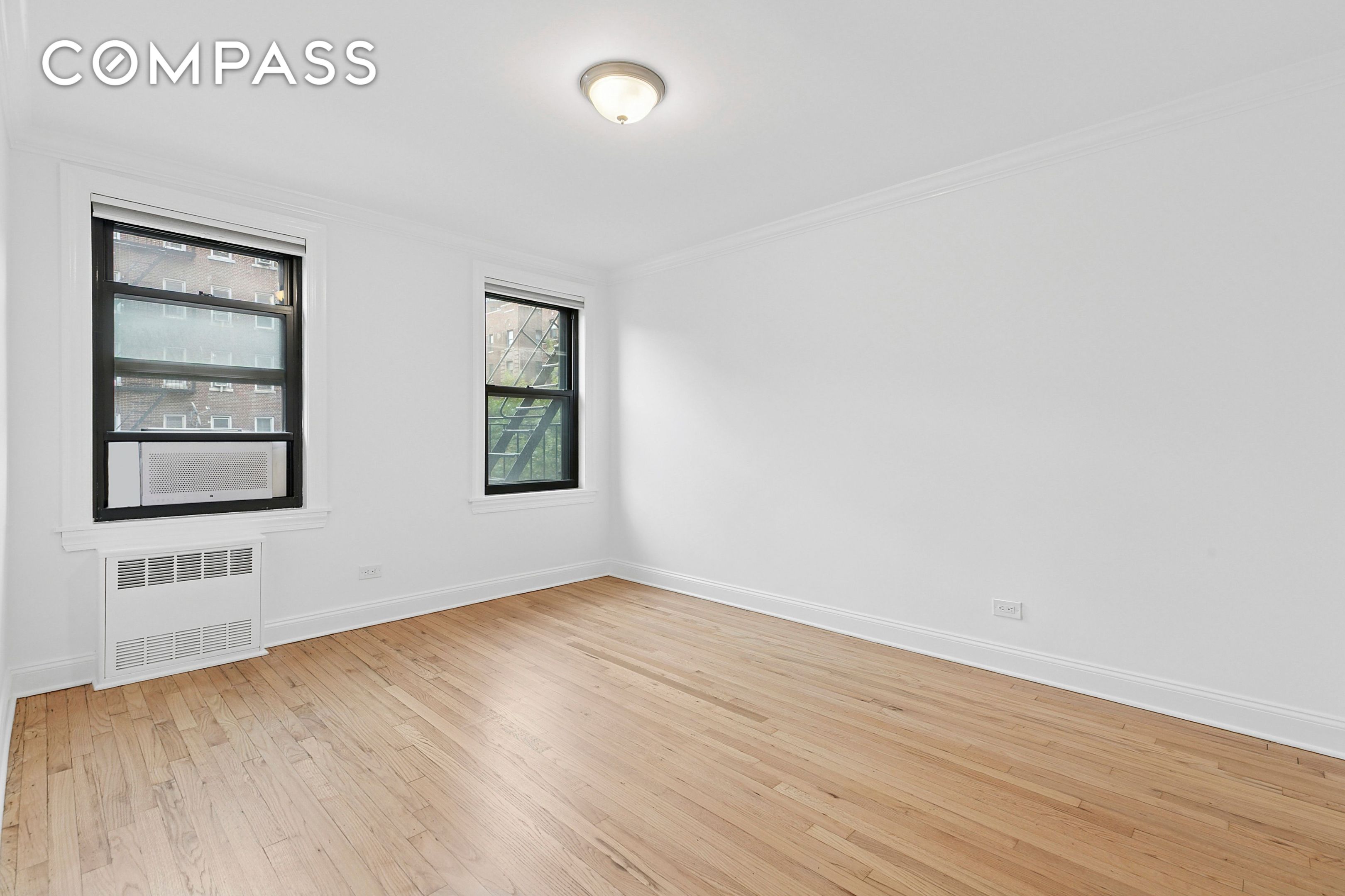 #5 photo, 4501 Broadway, Hudson Heights , NY 10040