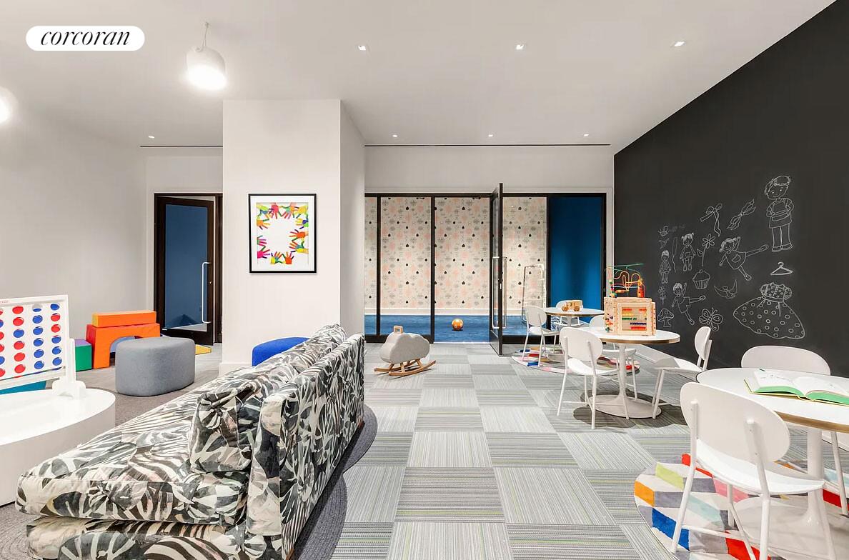 #20 photo, 344 W 72ND Street, Lincoln Square , NY 10023