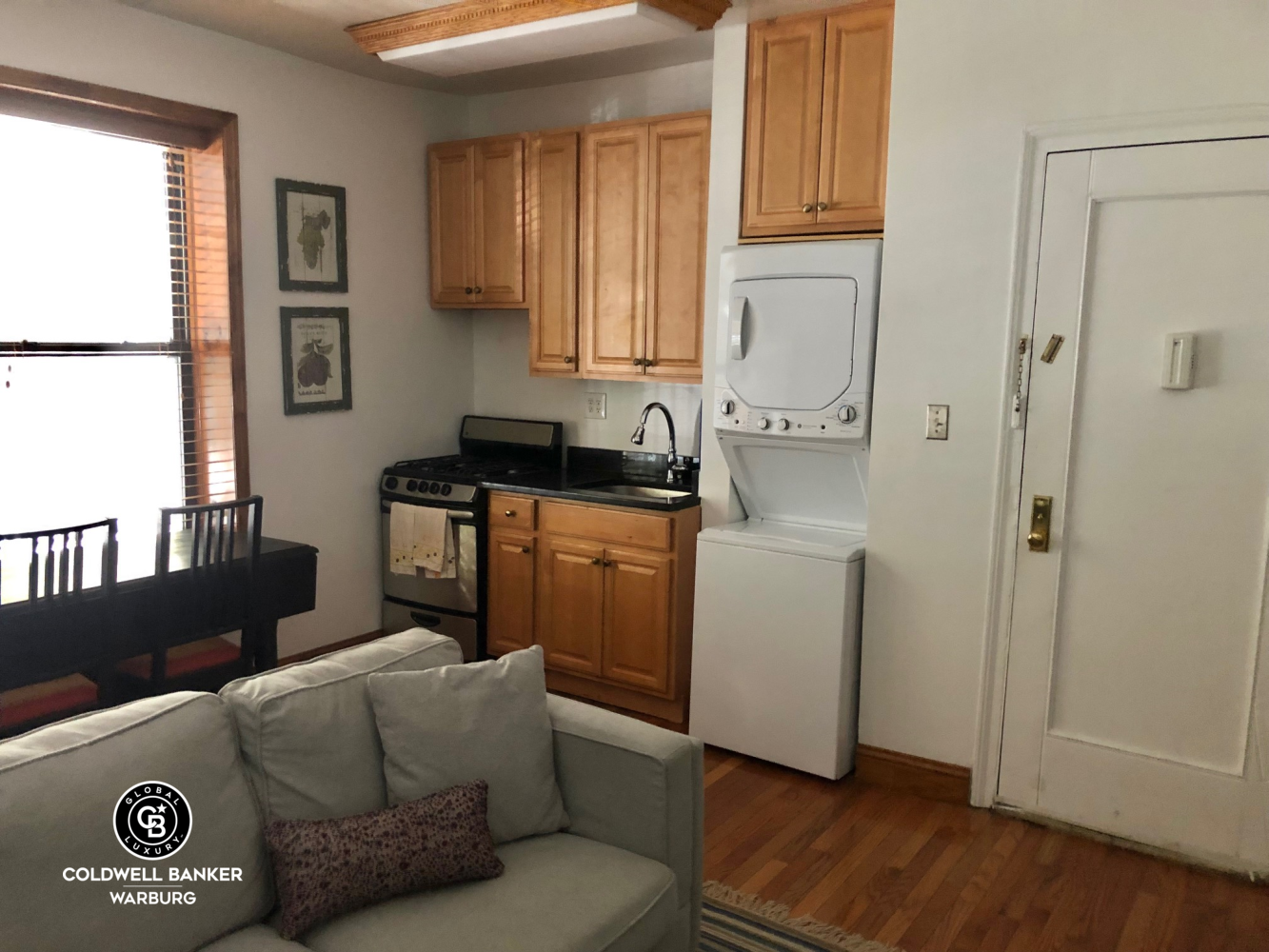 #4 photo, 6 E 97TH Street, Carnegie Hill , NY 10029