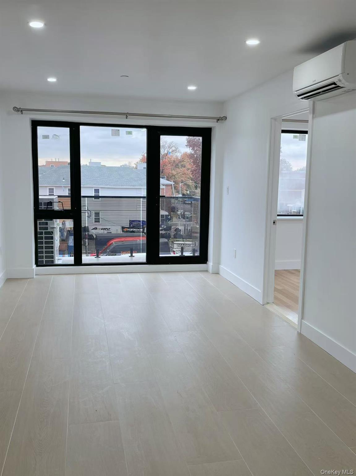 #8 photo, 16502 Sanford Avenue, Flushing , NY 11358