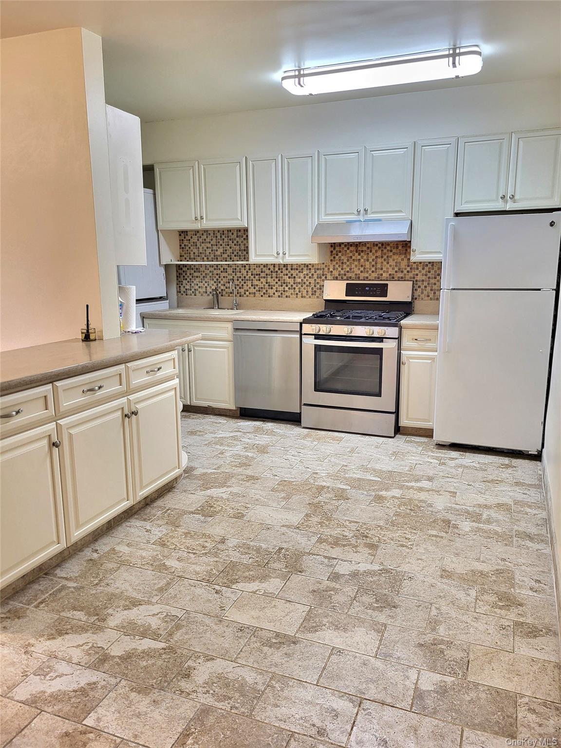 #9 photo, 22-27 76 Street, East Elmhurst , NY 11370