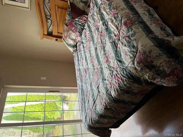 #18 photo, 426 Village Circle, Manorville , NY 11949