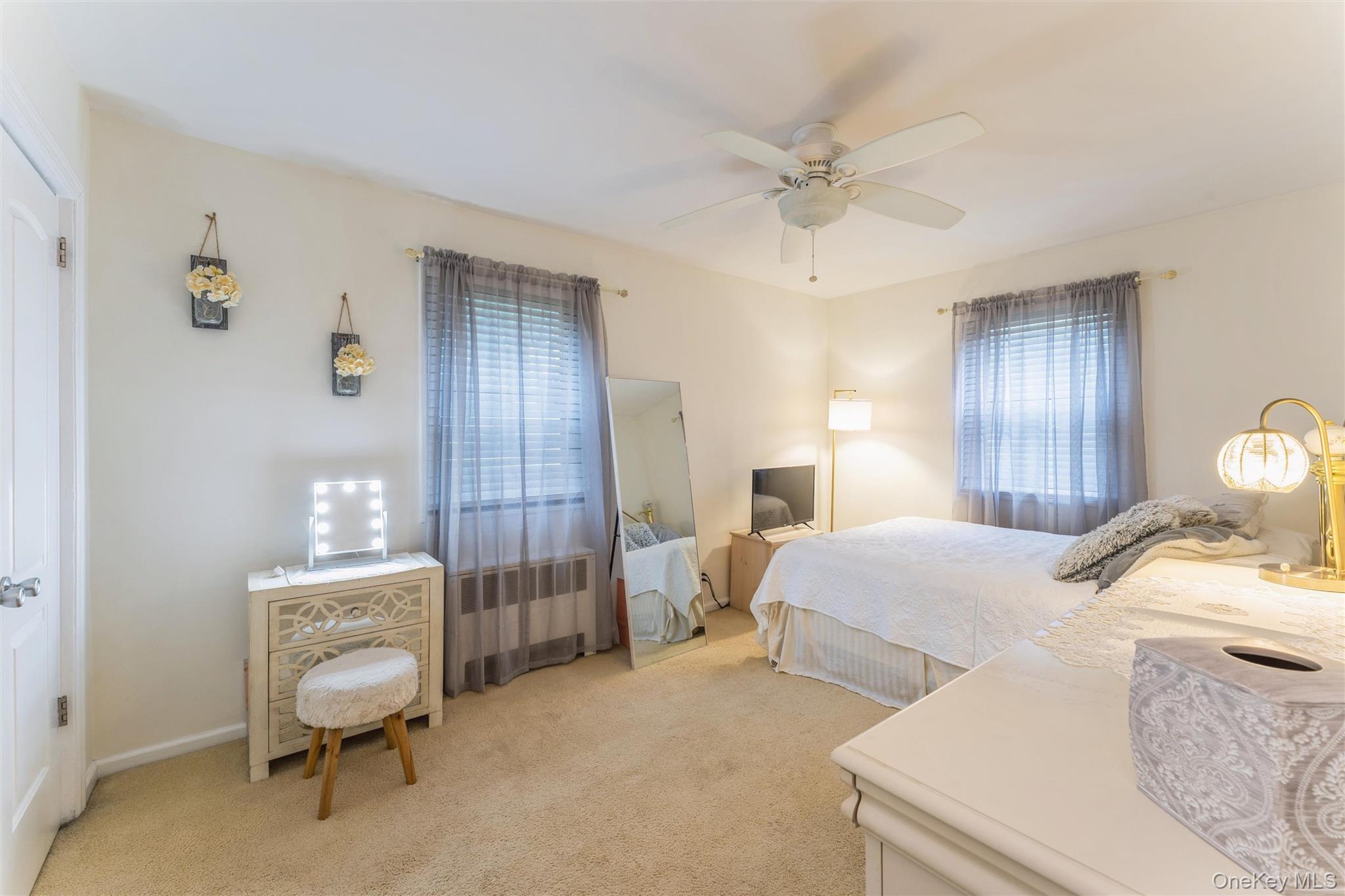 #14 photo, 244-25 57th Drive, Douglaston , NY 11362