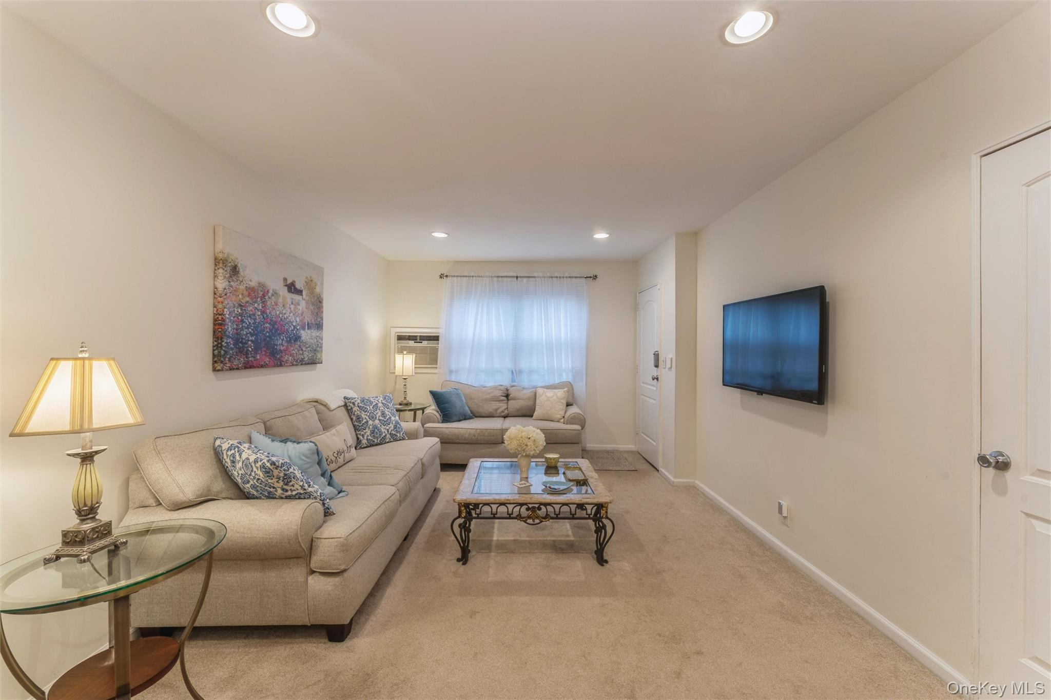 #6 photo, 244-25 57th Drive, Douglaston , NY 11362