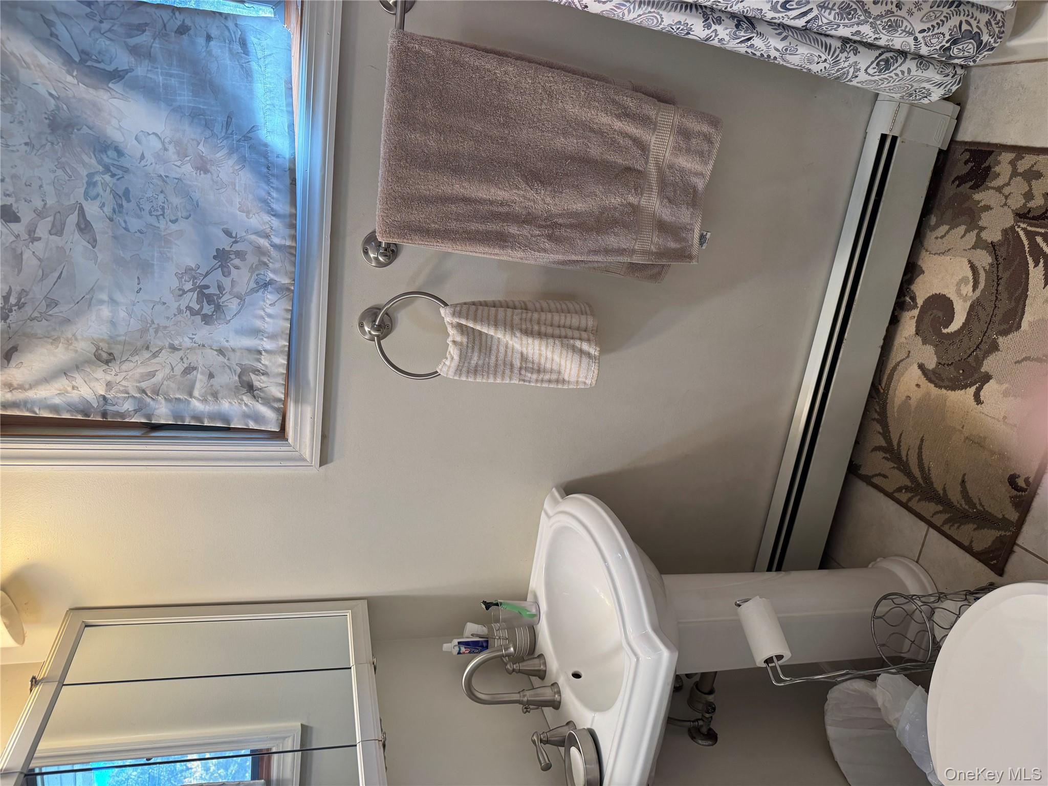 #11 photo, 1 Glades Way, Halesite , NY 11743