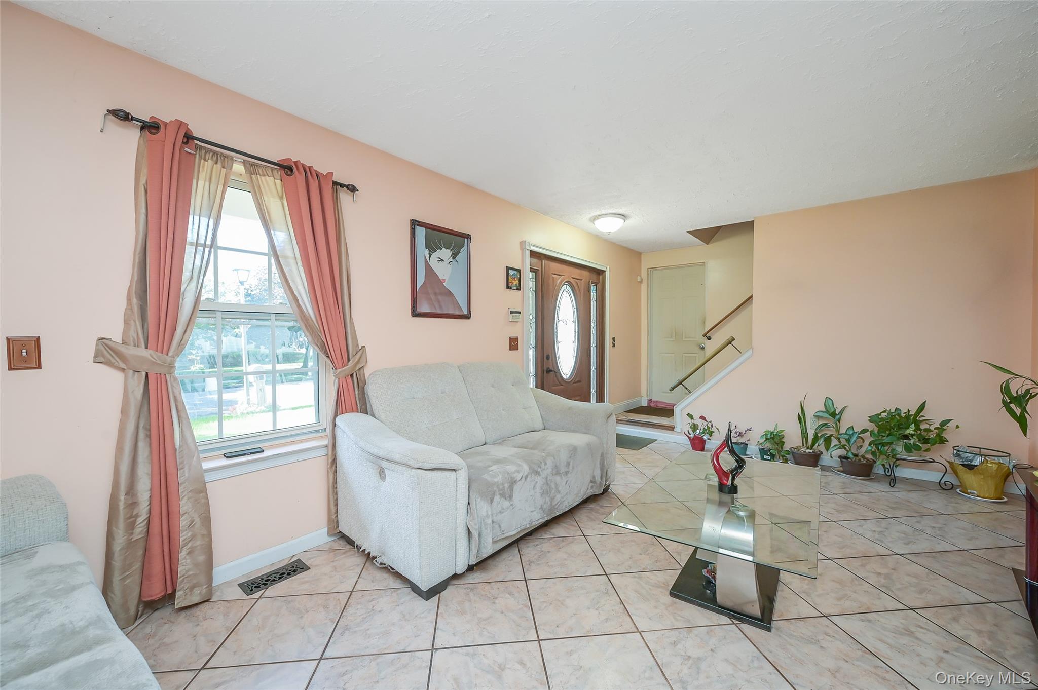 #8 photo, 2 Cherry Street, Central Islip , NY 11722