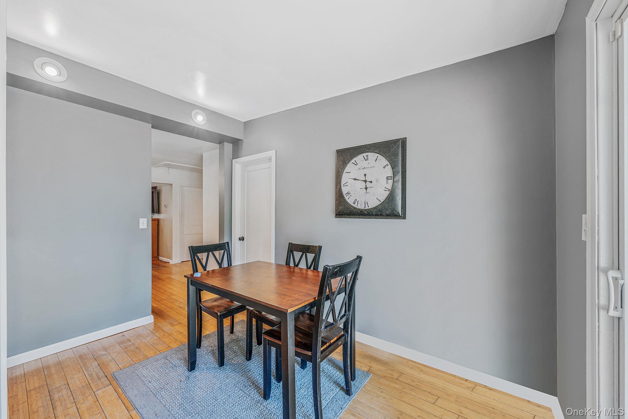 #8 photo, 128 Lakeside Trail, Ridge , NY 11961