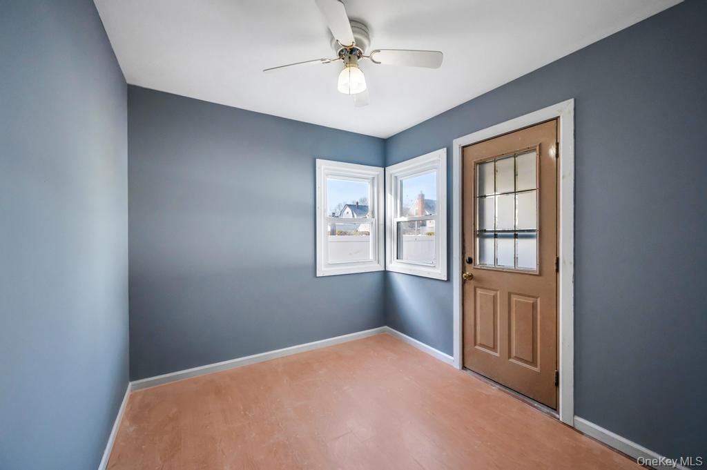 #8 photo, 627 10th Avenue, New Hyde Park , NY 11040