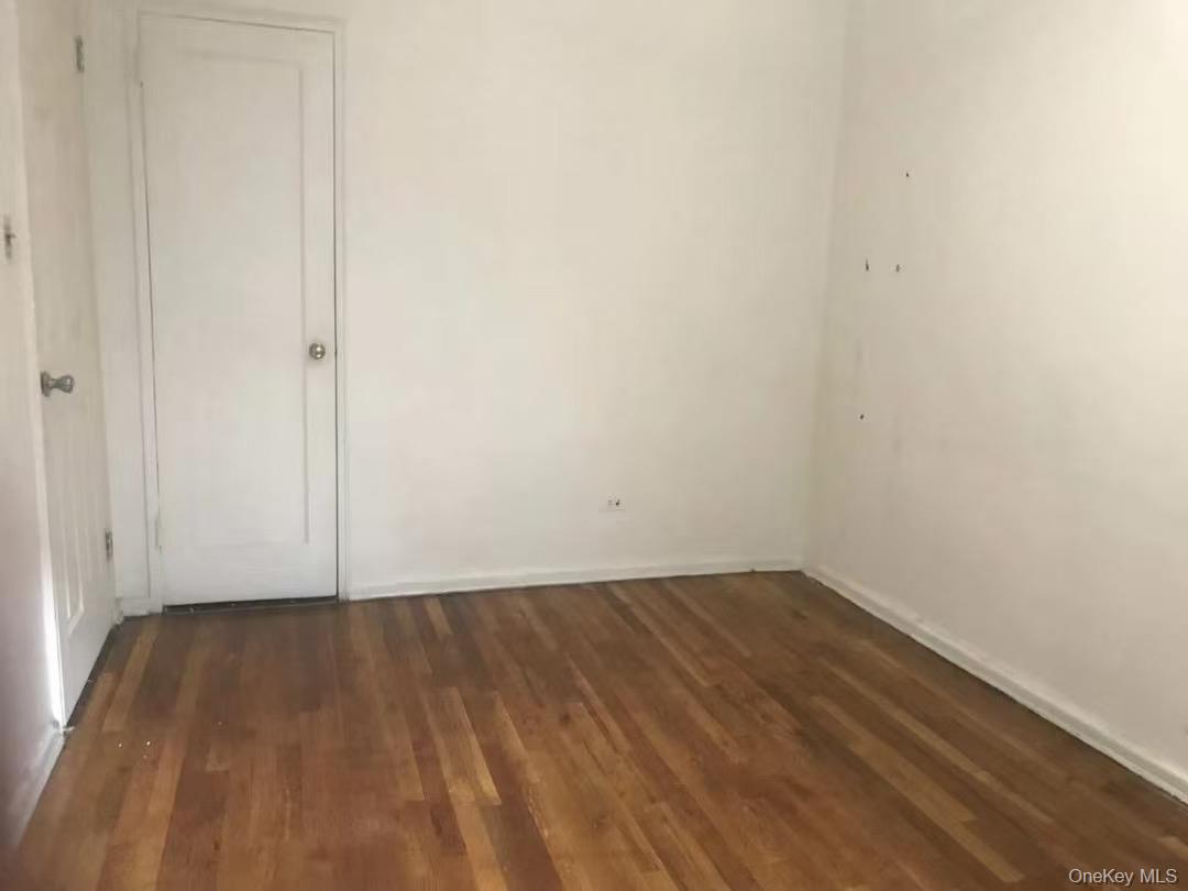 #4 photo, 8425 Elmhurst Avenue, Elmhurst , NY 11373