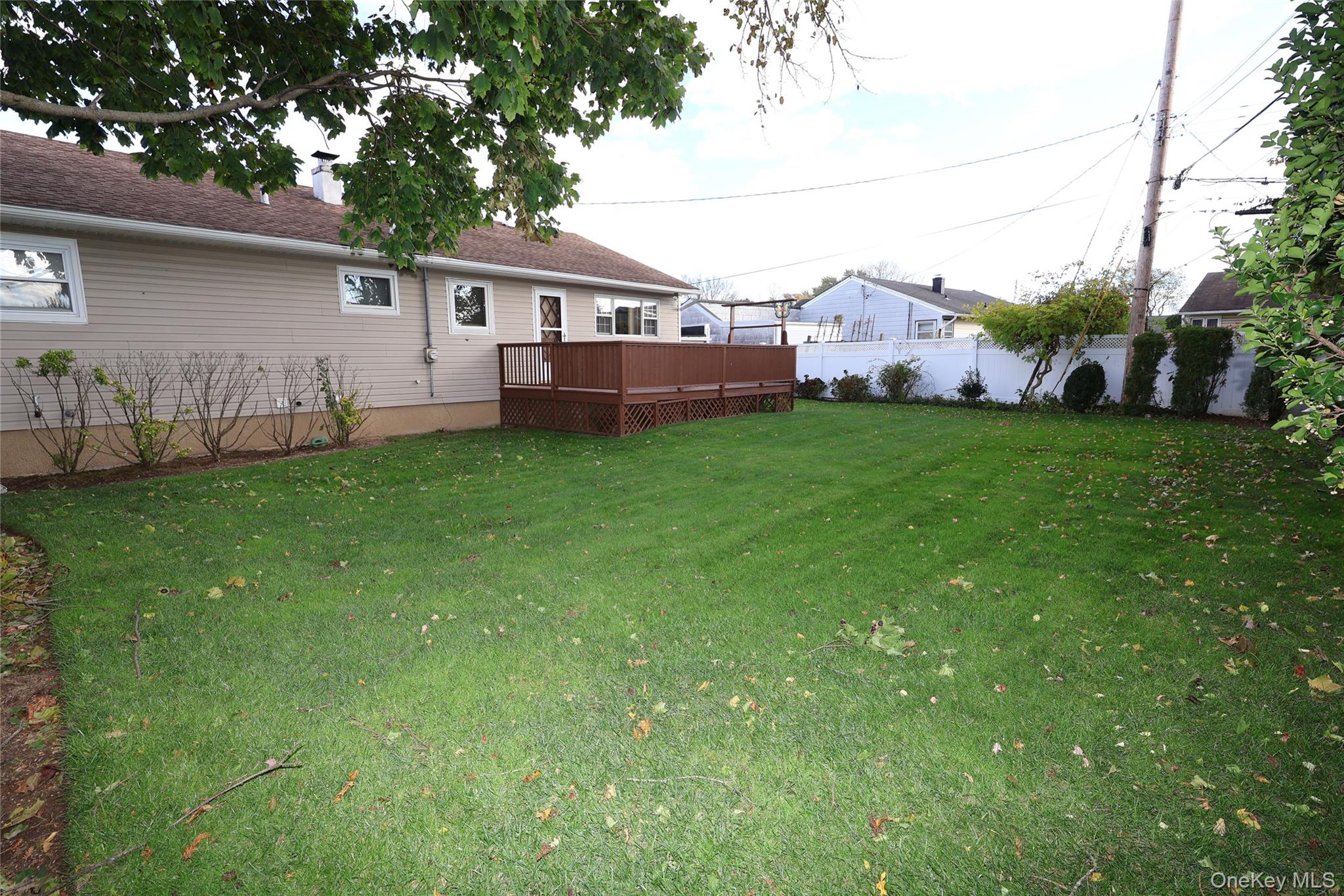 #15 photo, 726 Meisser Street, Franklin Square , NY 11010