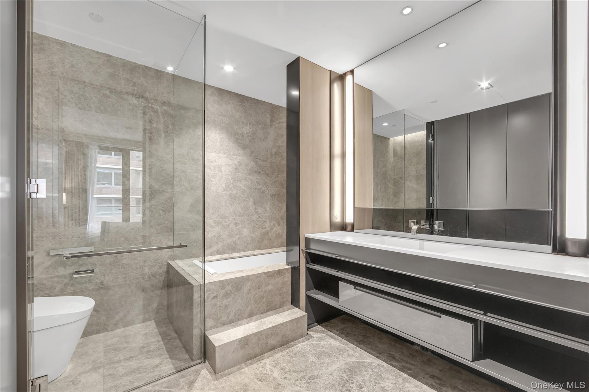 #11 photo, 522 W 29th Street, New York (Manhattan) , NY 10001