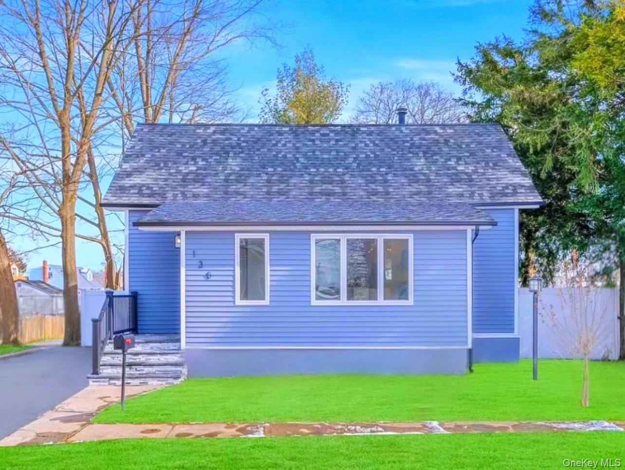 #2 photo, 130 Archer Avenue, Copiague , NY 11726