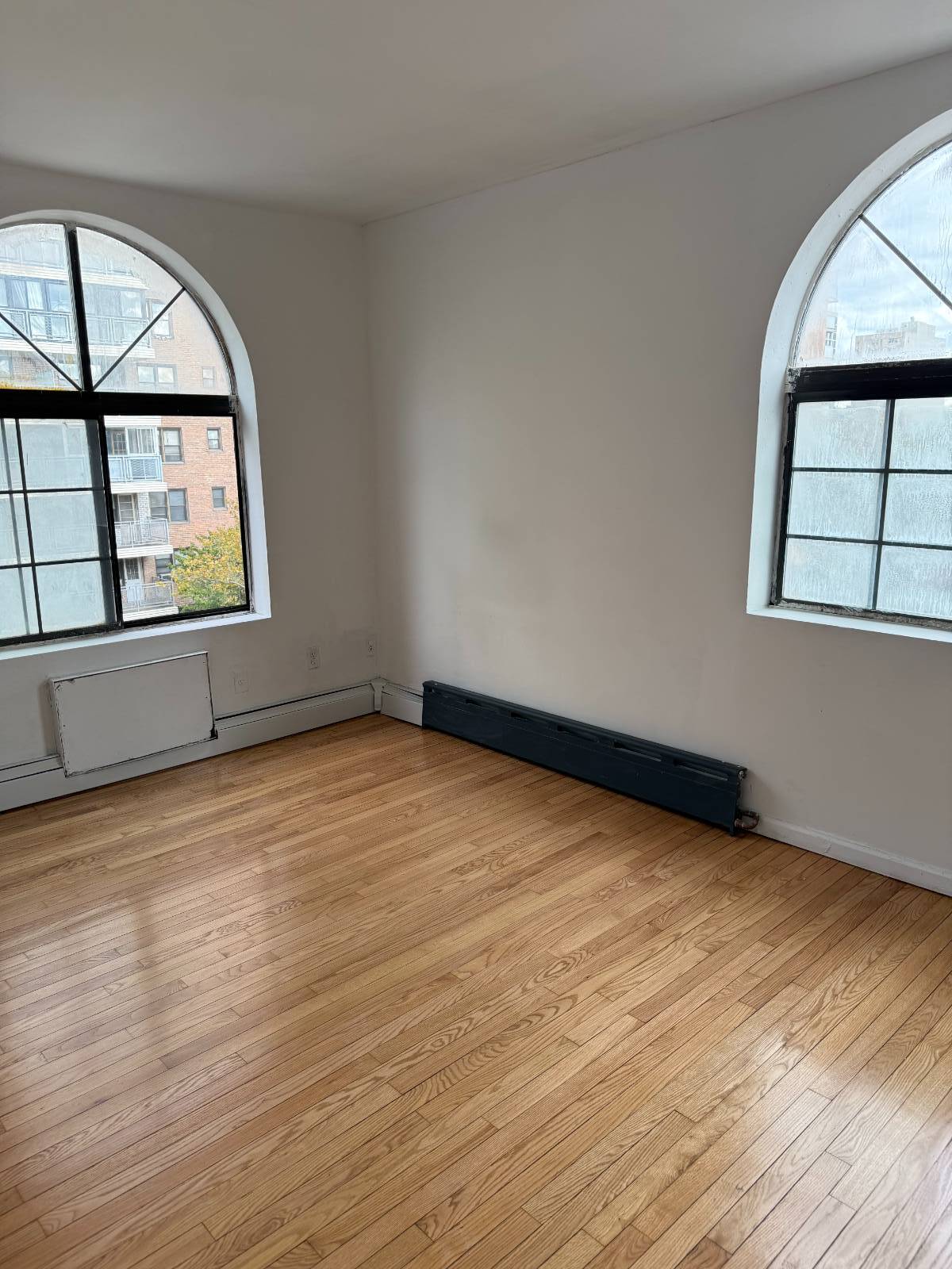 #4 photo, 42-60 Colden St, #4A, Flushing , NY 11355