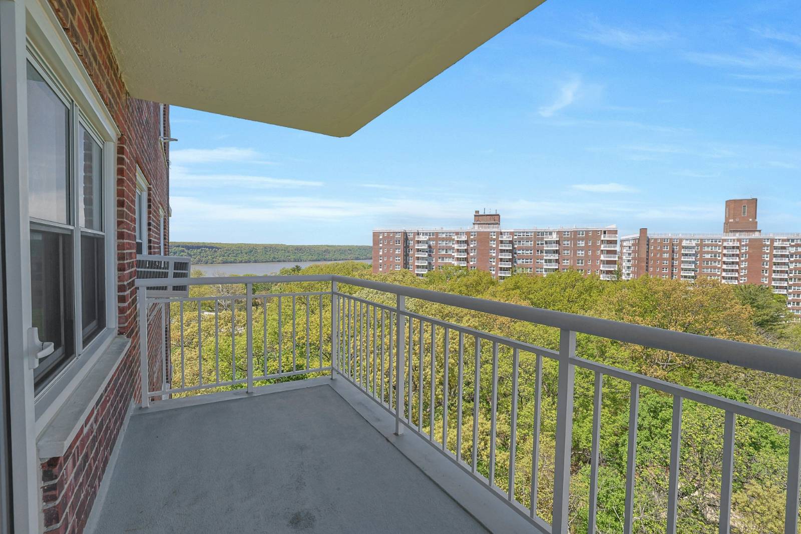 #2 photo, 3935 Blackstone Avenue, #11C, Riverdale , NY 10471