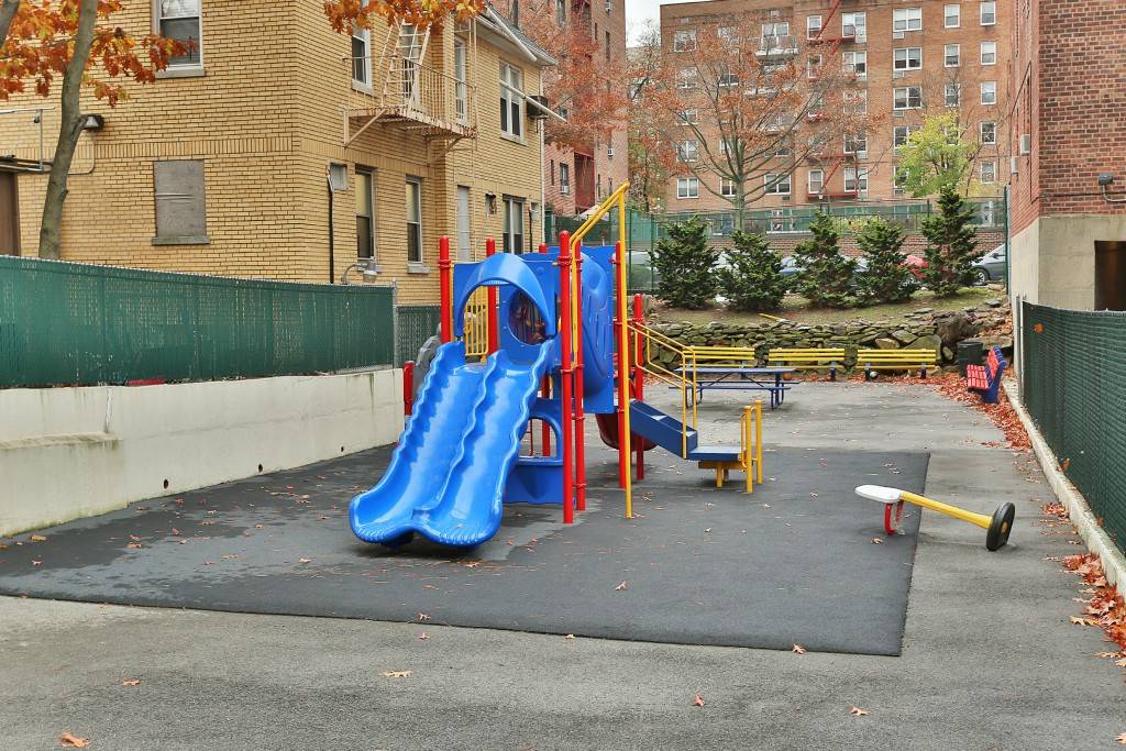 #25 photo, 3935 Blackstone Avenue, #11C, Riverdale , NY 10471