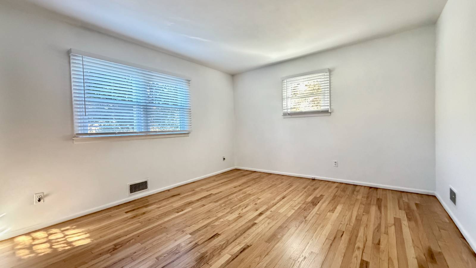 #11 photo, 17 Ram Island Road, Shelter Island , NY 11964