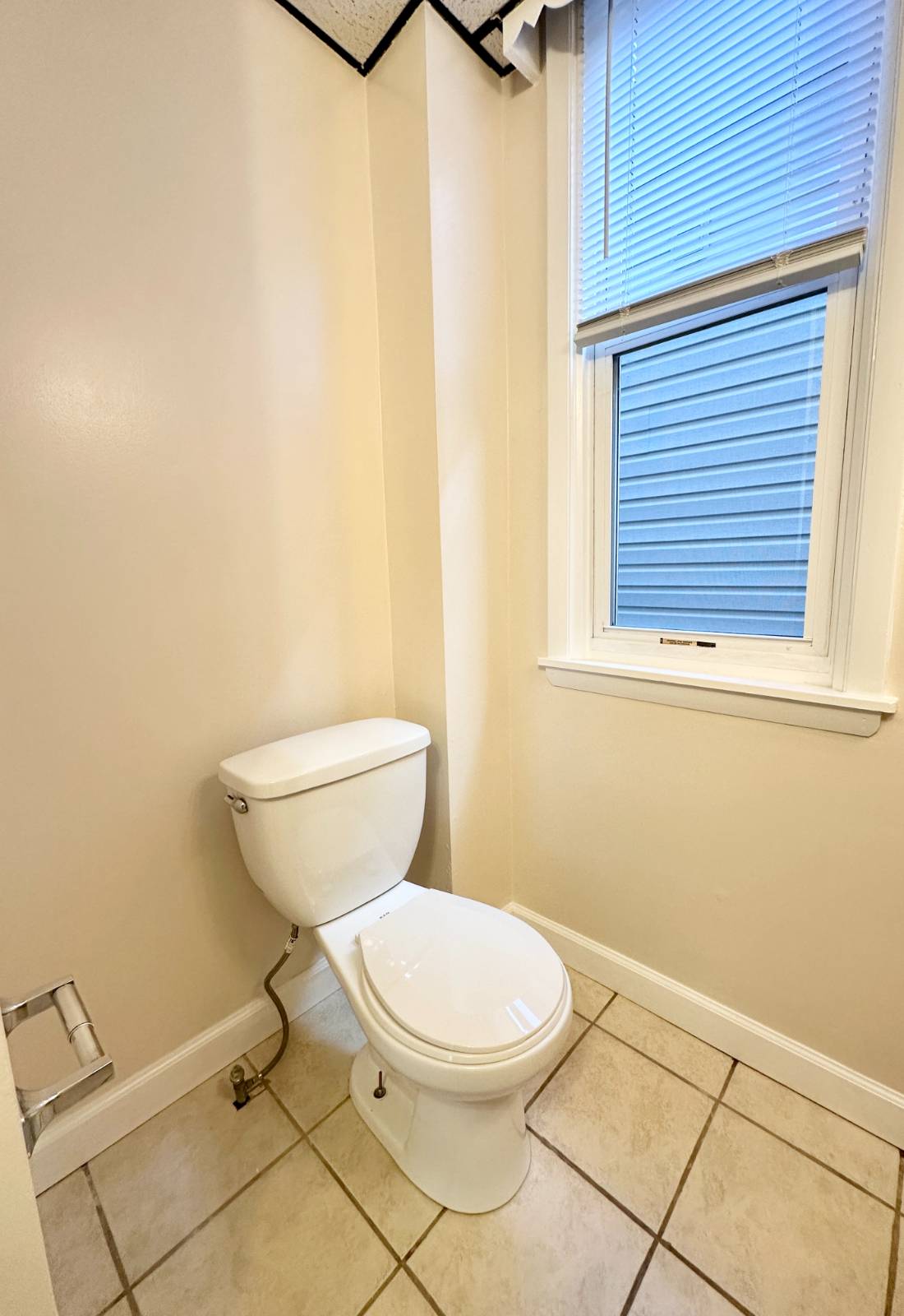 #11 photo, 1805 4th Ave., #2, Watervliet , NY 12189