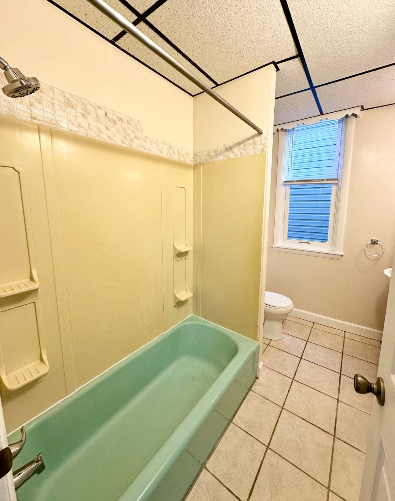 #12 photo, 1805 4th Ave., #2, Watervliet , NY 12189