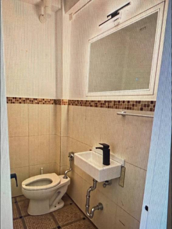 #11 photo, 141-05 Northern Boulevard, #1G or PR1, Flushing , NY 11354