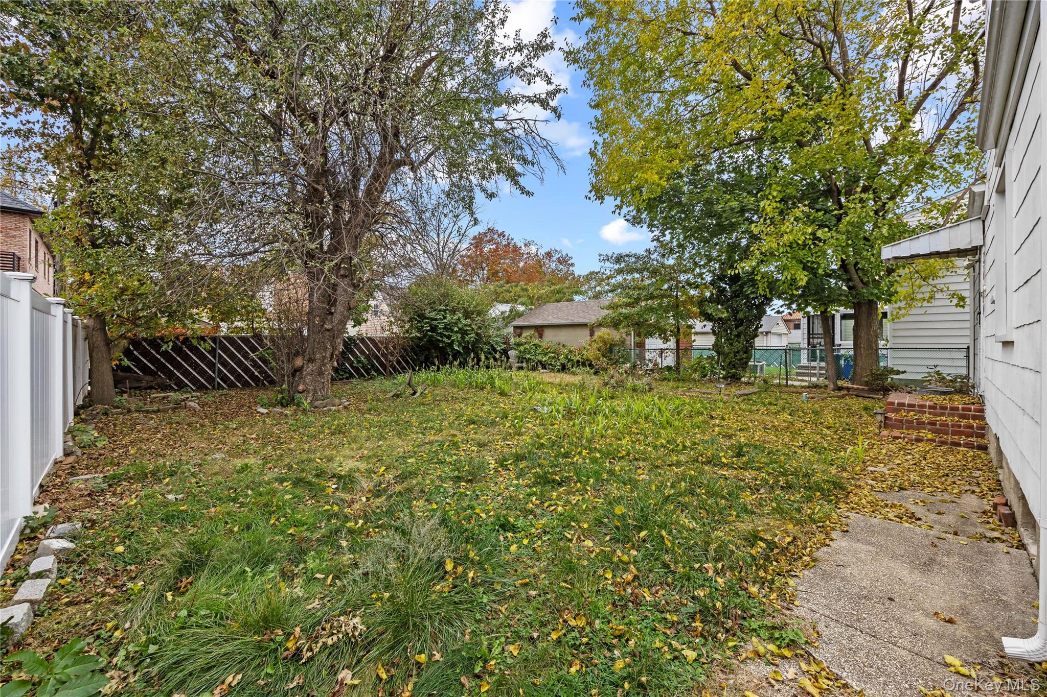 #20 photo, 7-22 151st Place, Whitestone , NY 11357