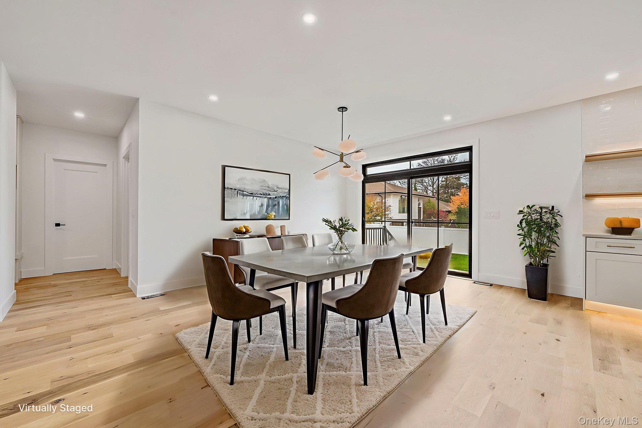 #16 photo, 2542 Lefferts Place, Bellmore , NY 11710