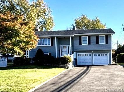 #1 photo, 4 Lehigh Drive, Smithtown , NY 11787
