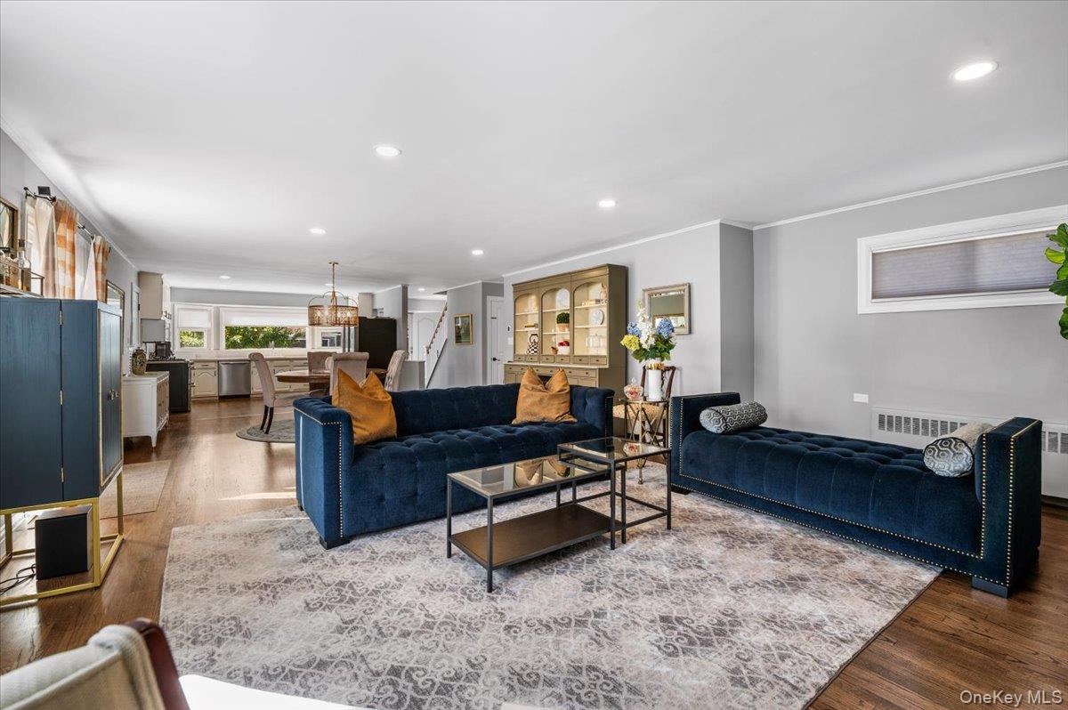 #13 photo, 23 Mahan Road, Old Bethpage , NY 11804