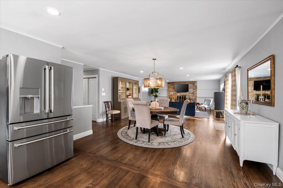 #7 photo, 23 Mahan Road, Old Bethpage , NY 11804