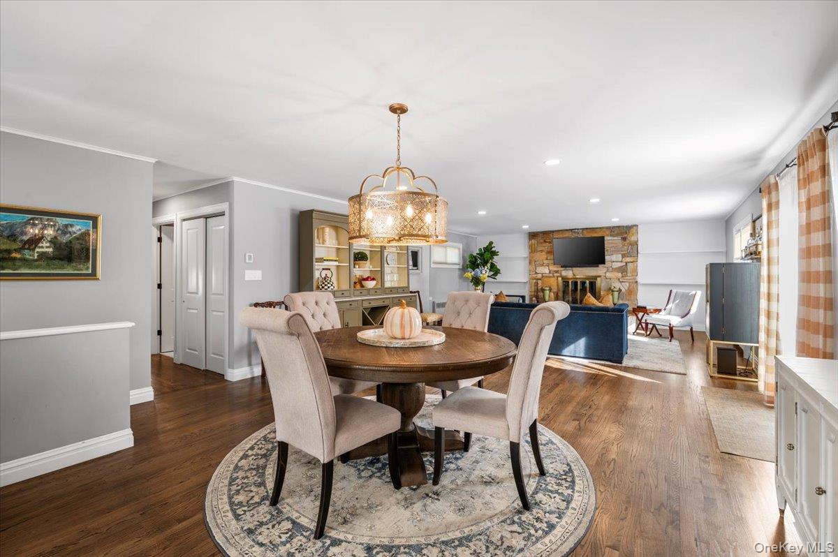 #9 photo, 23 Mahan Road, Old Bethpage , NY 11804