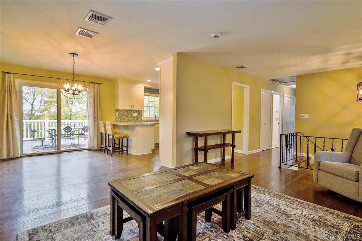 #8 photo, 48 Overlook Drive, Mahopac , NY 10541