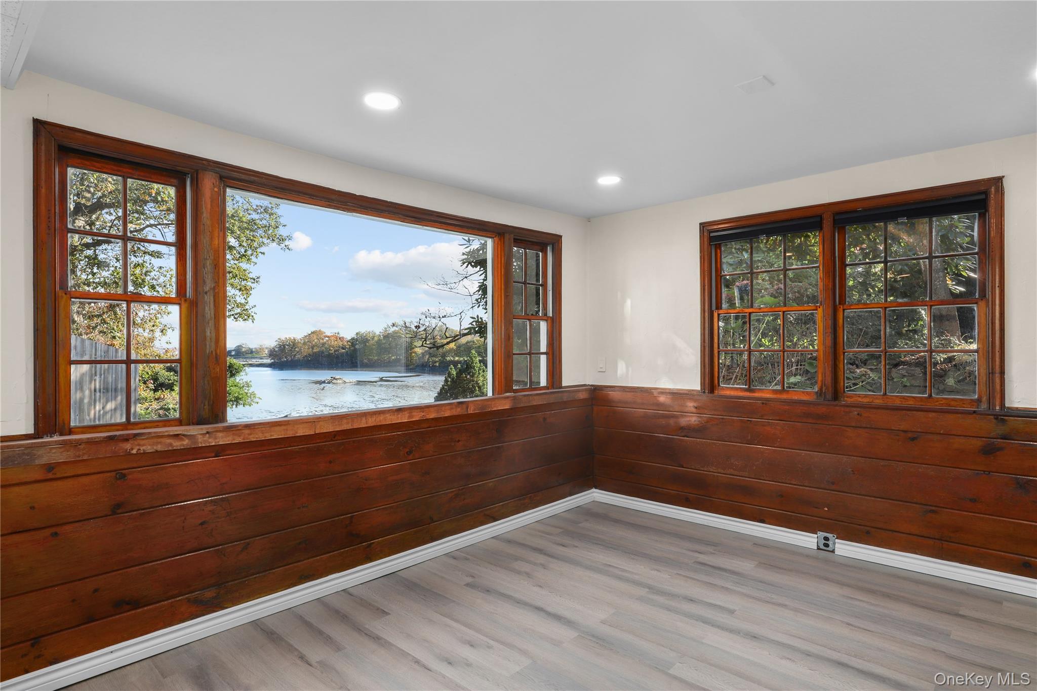 #13 photo, 63 Seaview Avenue, New Rochelle , NY 10801