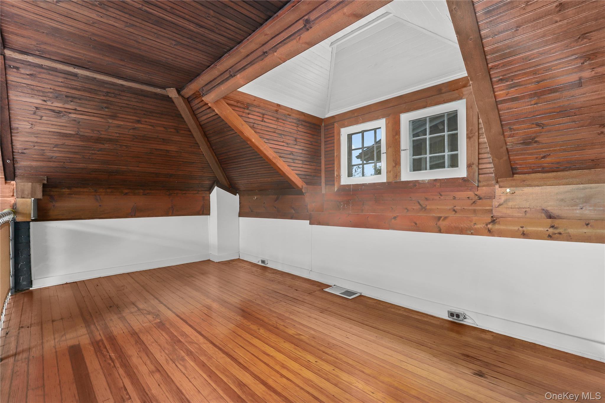 #4 photo, 63 Seaview Avenue, New Rochelle , NY 10801