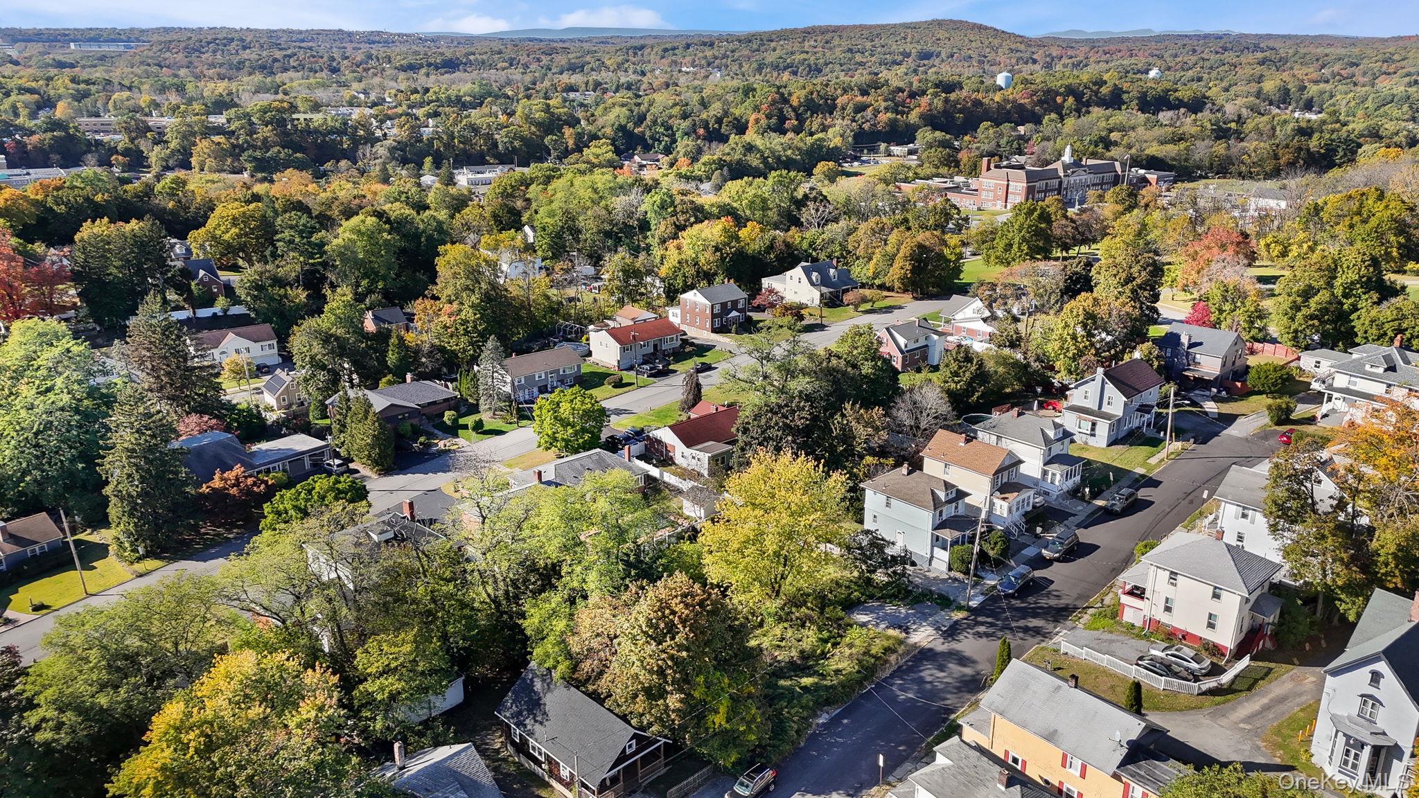 #8 photo, 25 Hudson View Terrace, Newburgh , NY 12550