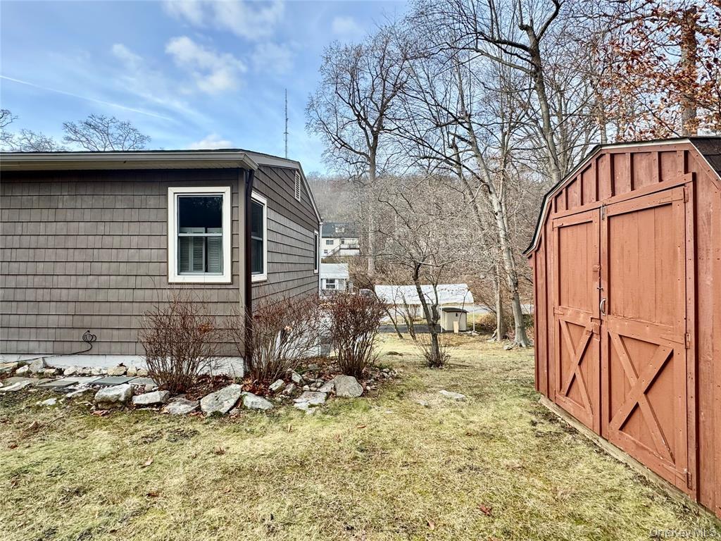 #4 photo, 10 Mimosa Street, Lake Peekskill , NY 10537