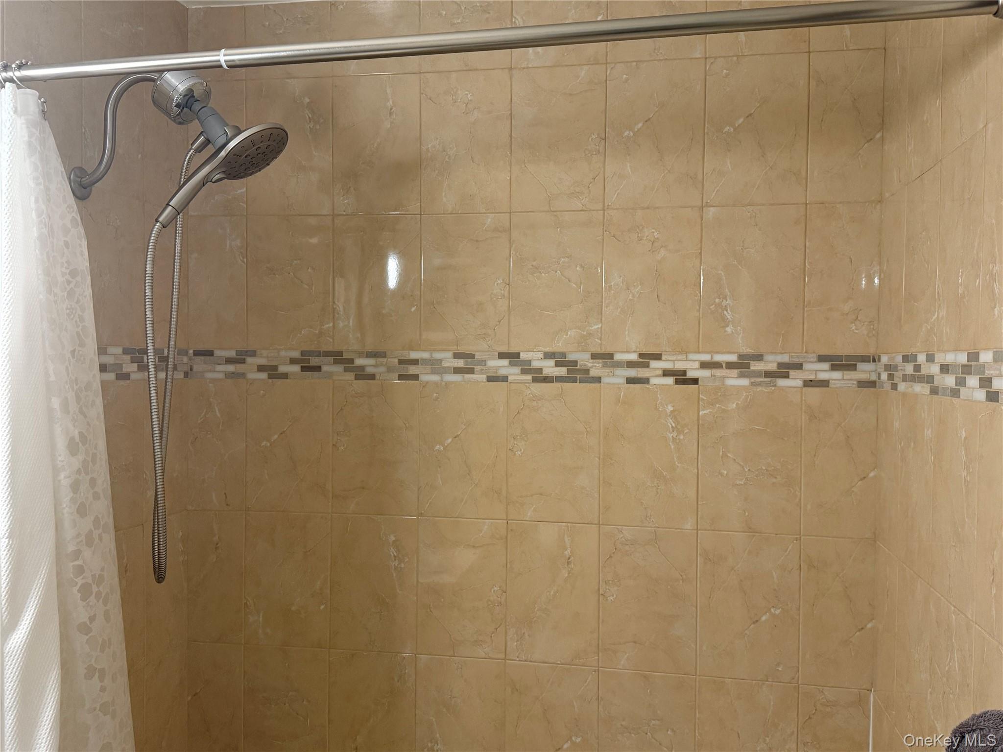 #17 photo, 3123 Bailey Avenue, Bronx , NY 10463