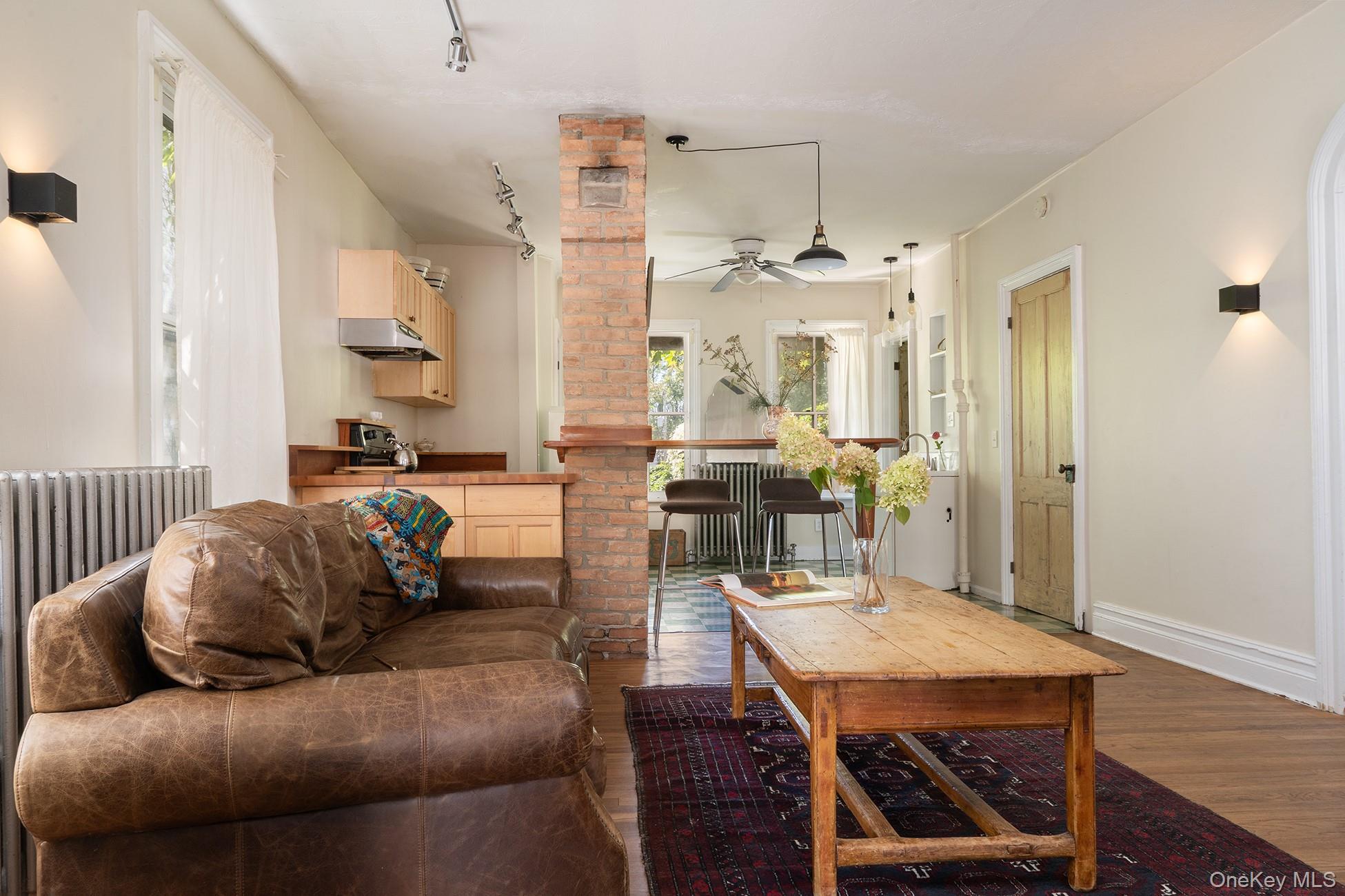 #3 photo, 541 Washington Street, Hudson , NY 12534