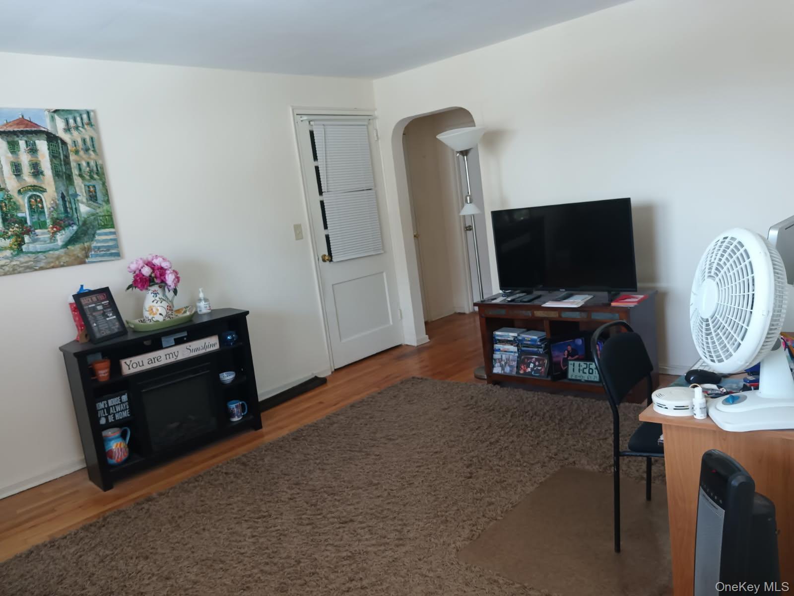 #5 photo, 102 Spruce Street, Yonkers , NY 10701