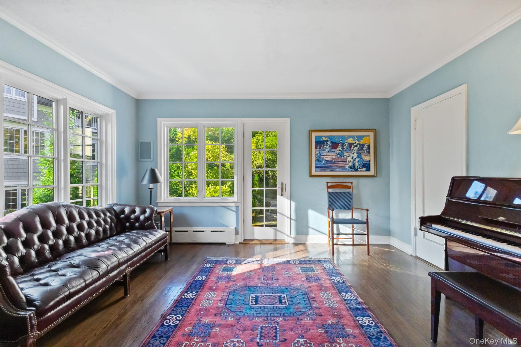 #11 photo, 30 Studio Lane, Bronxville , NY 10708