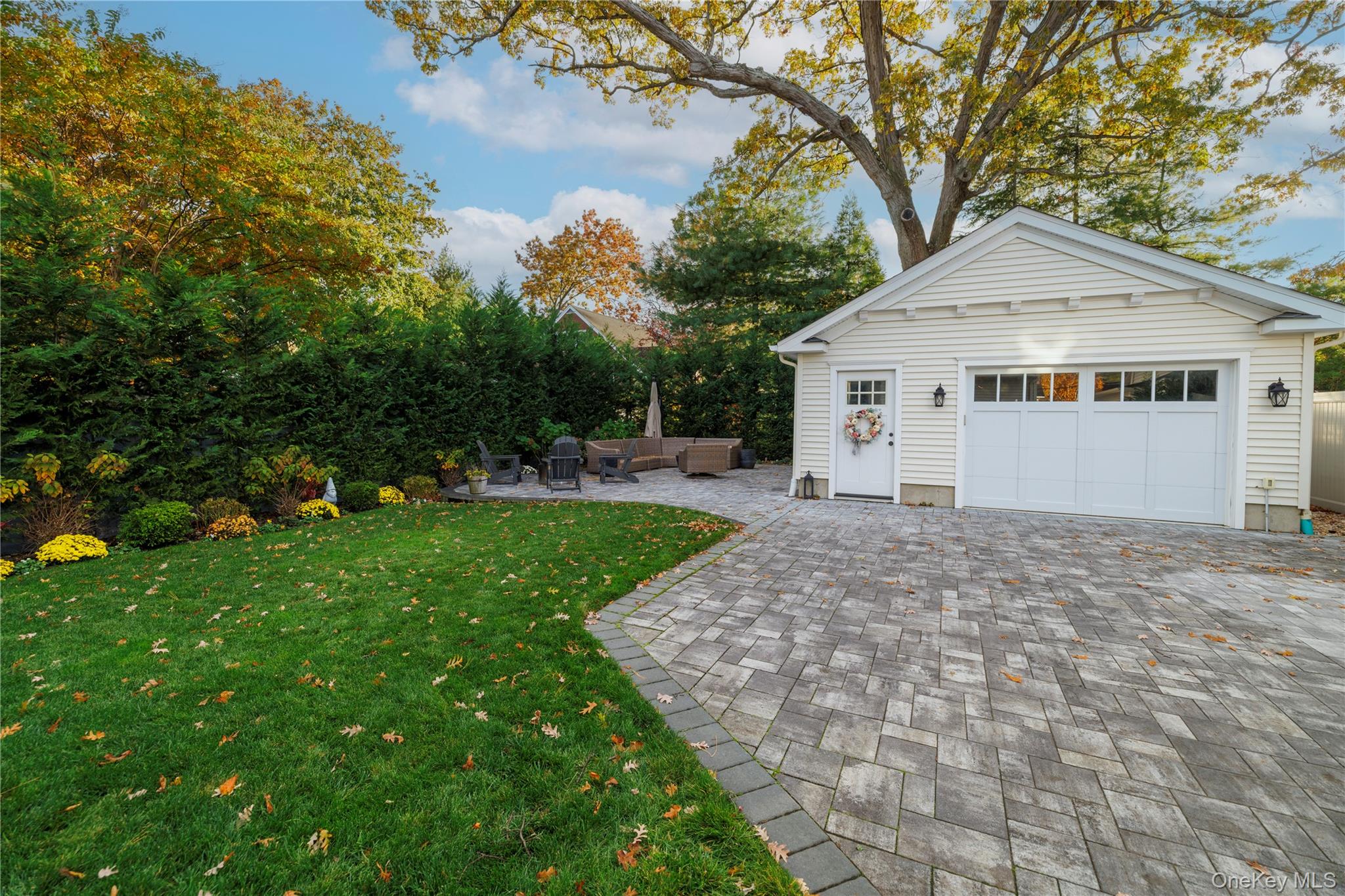 #2 photo, 16 Westminster Road, Rockville Centre , NY 11570