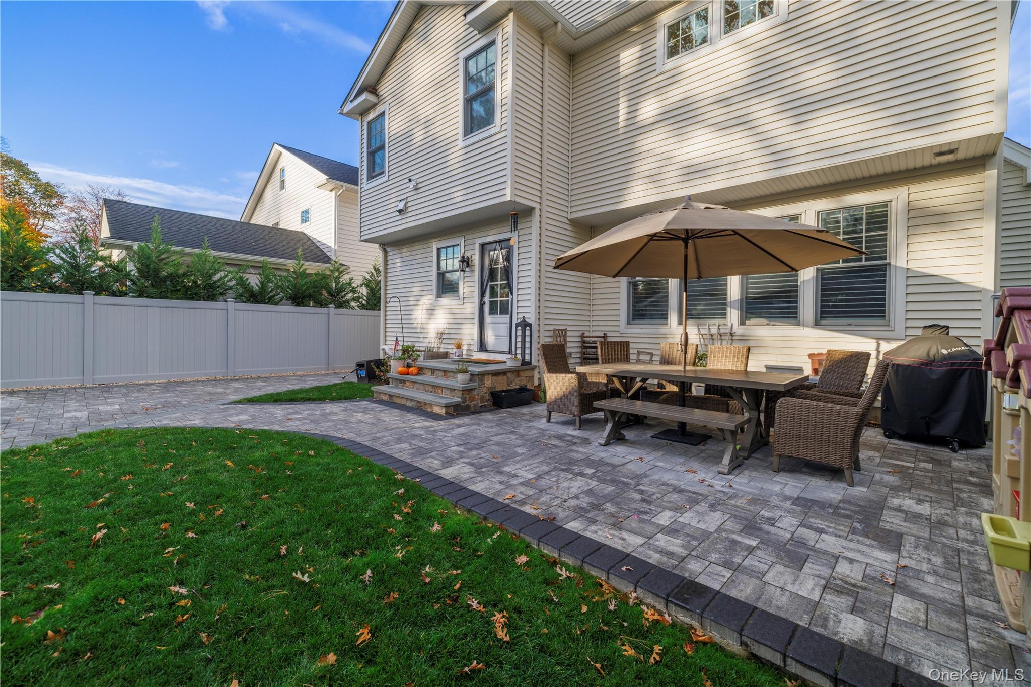 #3 photo, 16 Westminster Road, Rockville Centre , NY 11570