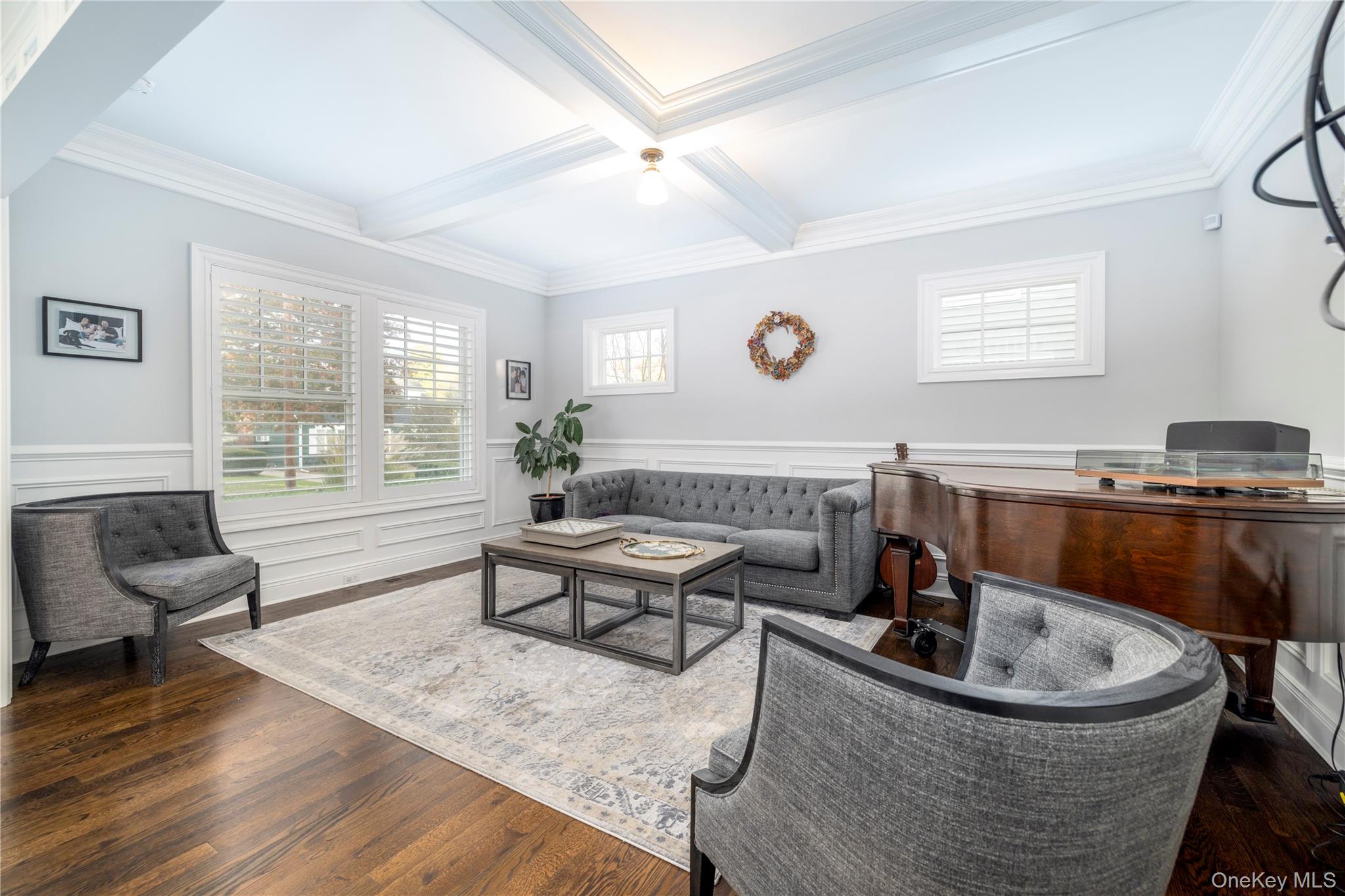 #5 photo, 16 Westminster Road, Rockville Centre , NY 11570