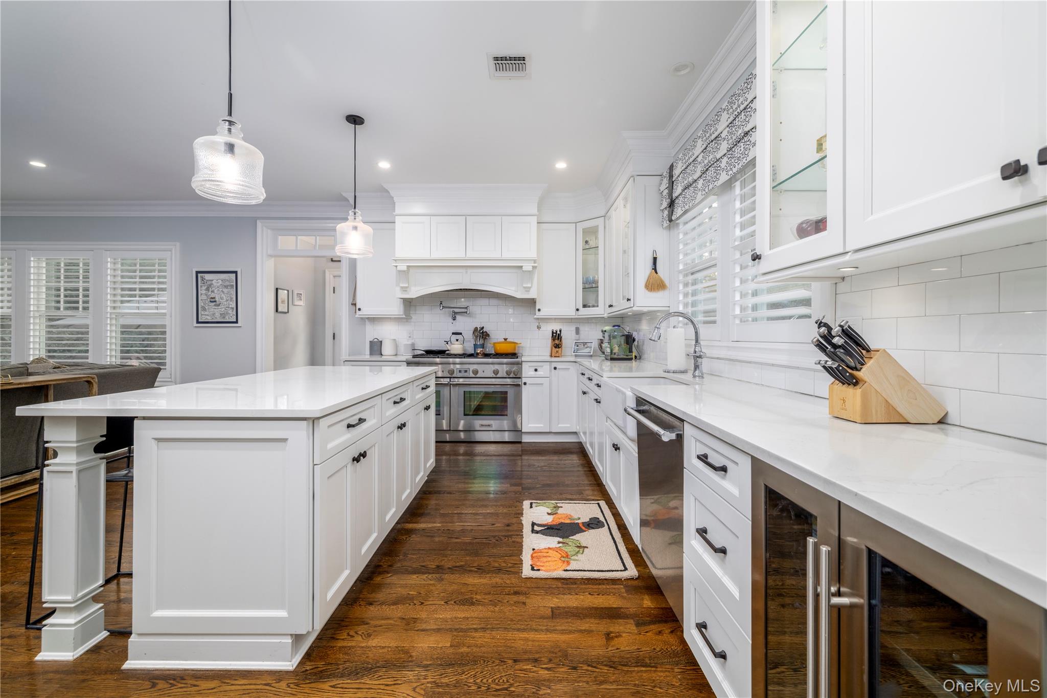 #9 photo, 16 Westminster Road, Rockville Centre , NY 11570